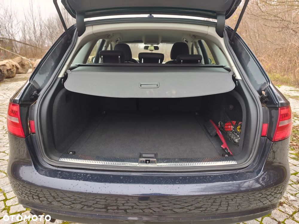 Audi A4 Avant 2.0 TDI Multitronic - 12