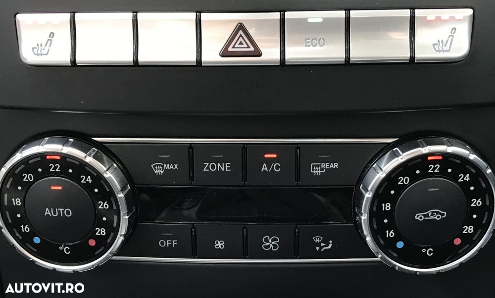 Mercedes-Benz C 220 CDI DPF (BlueEFFICIENCY) 7G-TRONIC - 27
