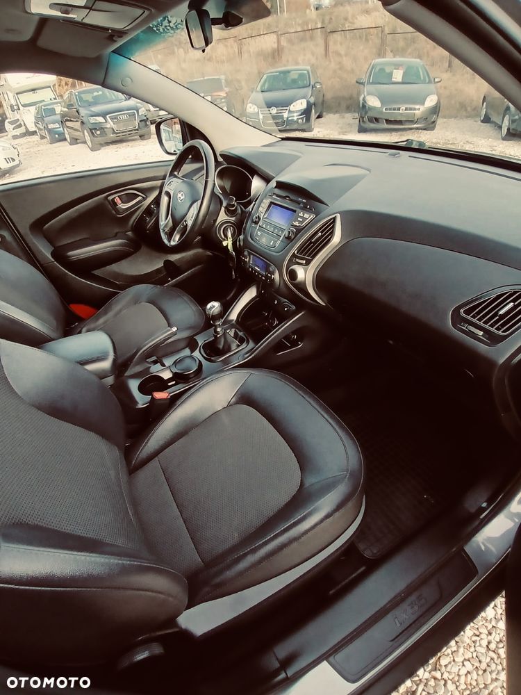 Hyundai ix35 - 16