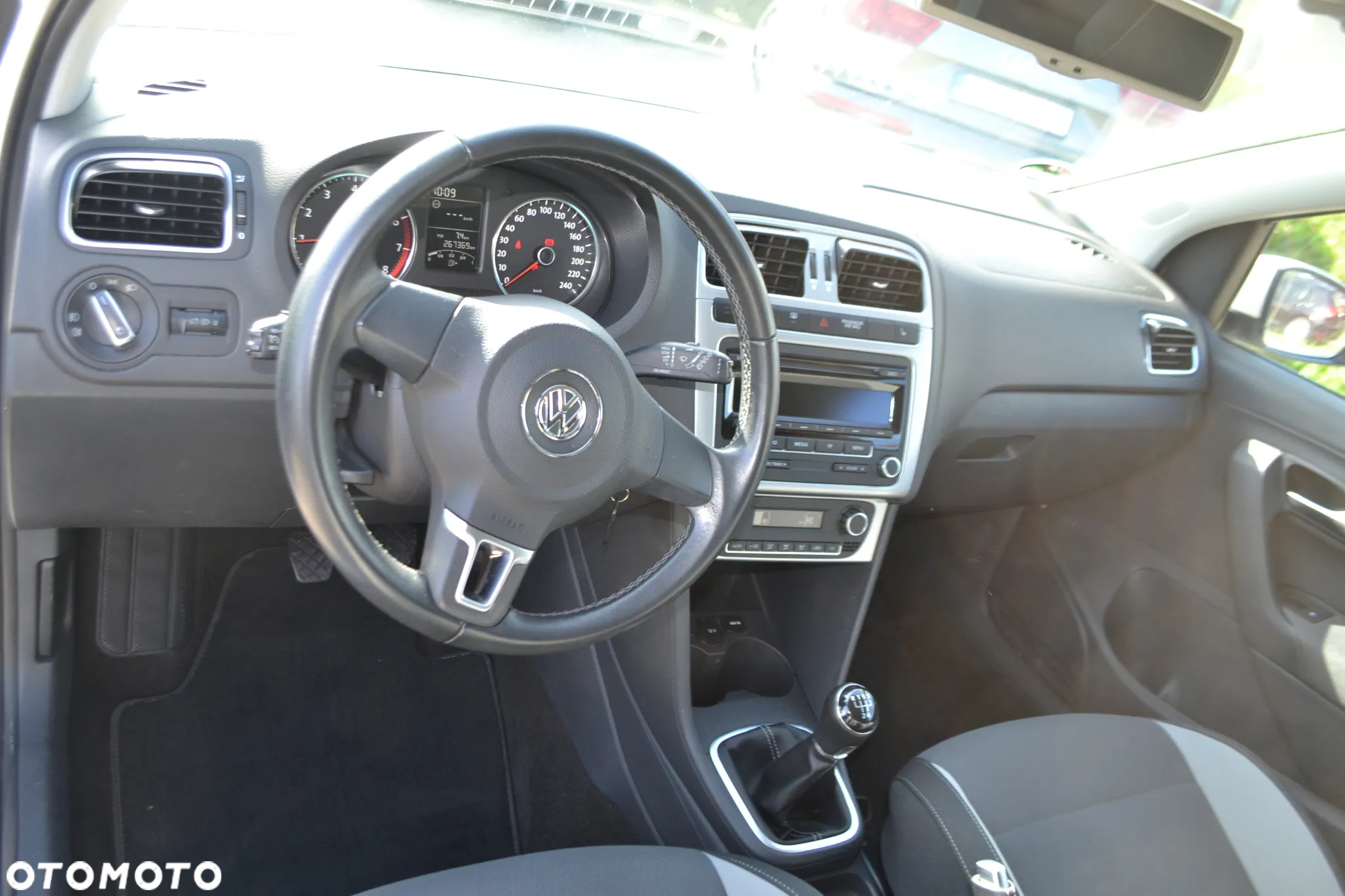 Volkswagen Polo 1.2 Team - 9