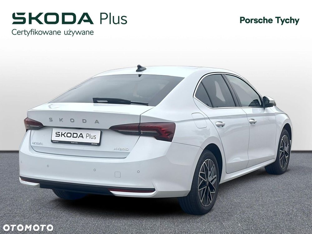 Skoda Octavia - 3