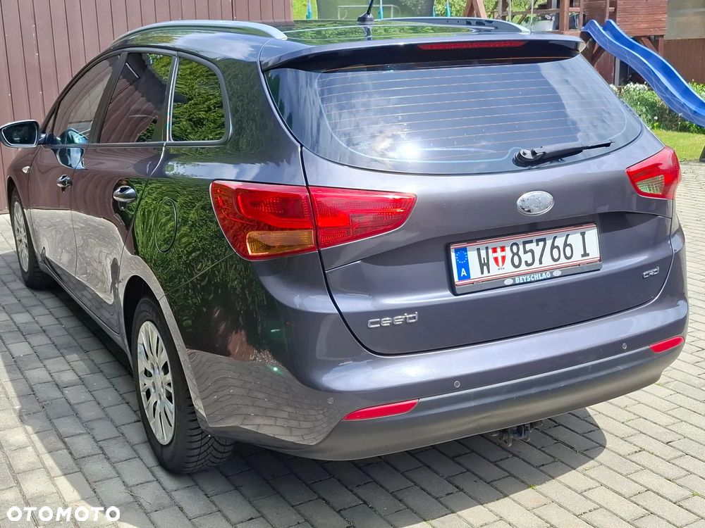 Kia Ceed 1.6 CRDi 128 Vision - 7
