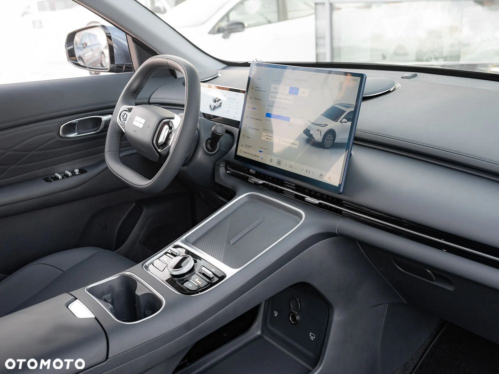 Geely Starray EM-i 1.5 PHEV Pro - 21