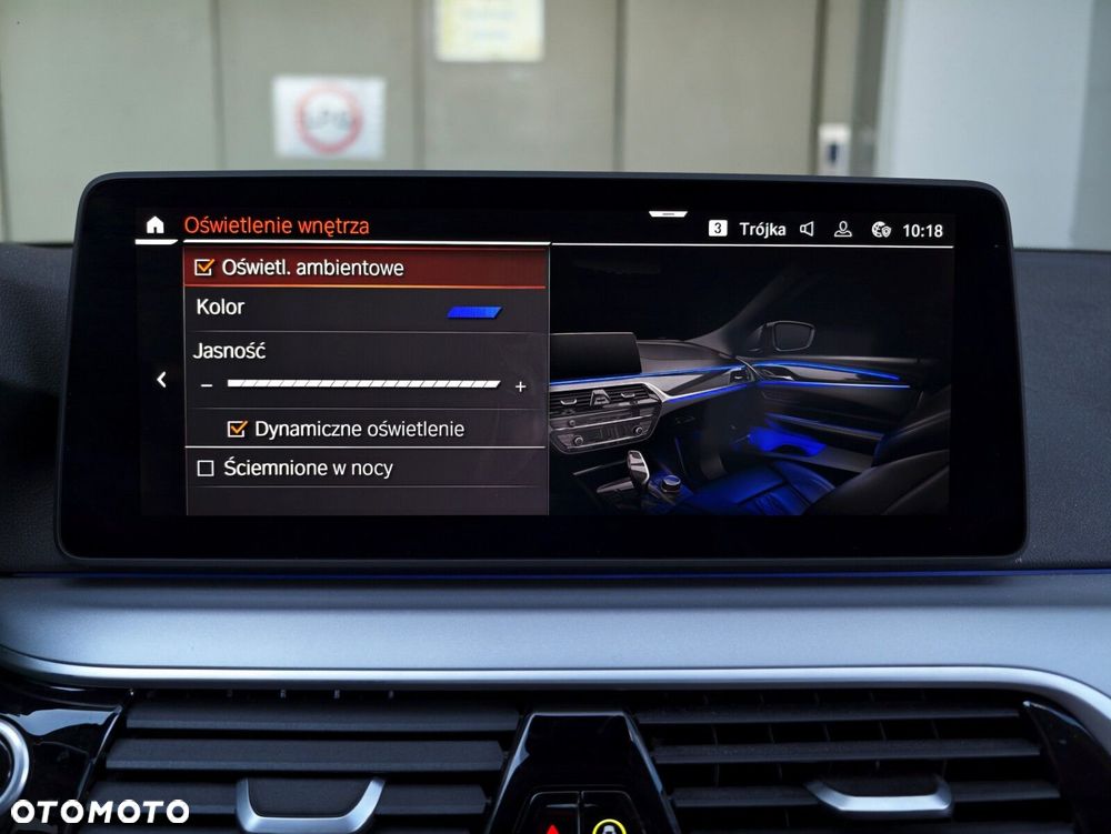 BMW Seria 5 520d xDrive mHEV - 25