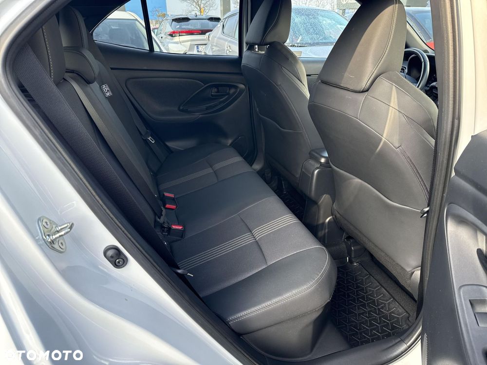Toyota Yaris Cross Hybrid 1.5 Adventure - 10