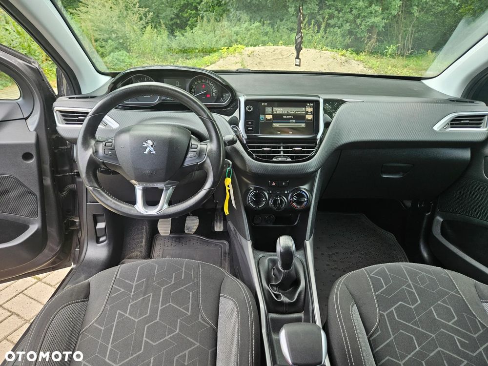 Peugeot 2008 1.6 BlueHDi Style - 7