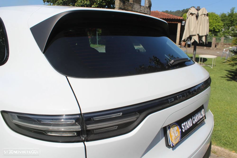 Porsche Cayenne S E-Hybrid - 15