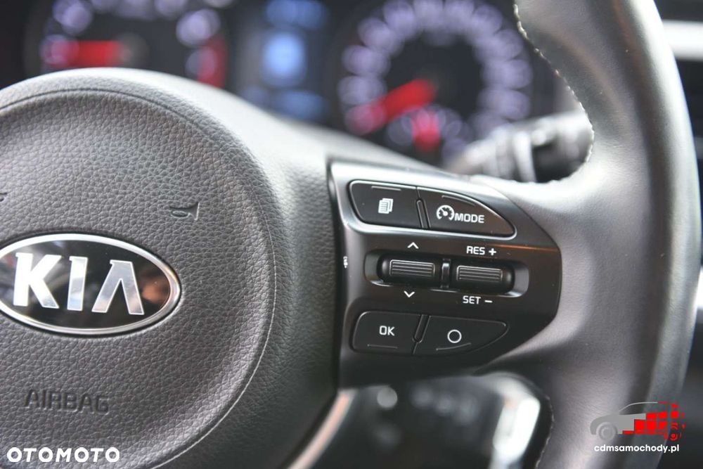 Kia Stonic - 34