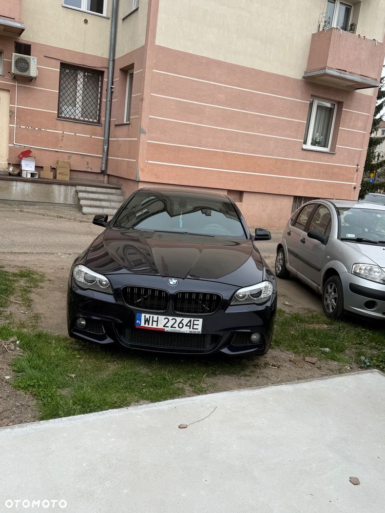BMW Seria 5 528i xDrive - 1