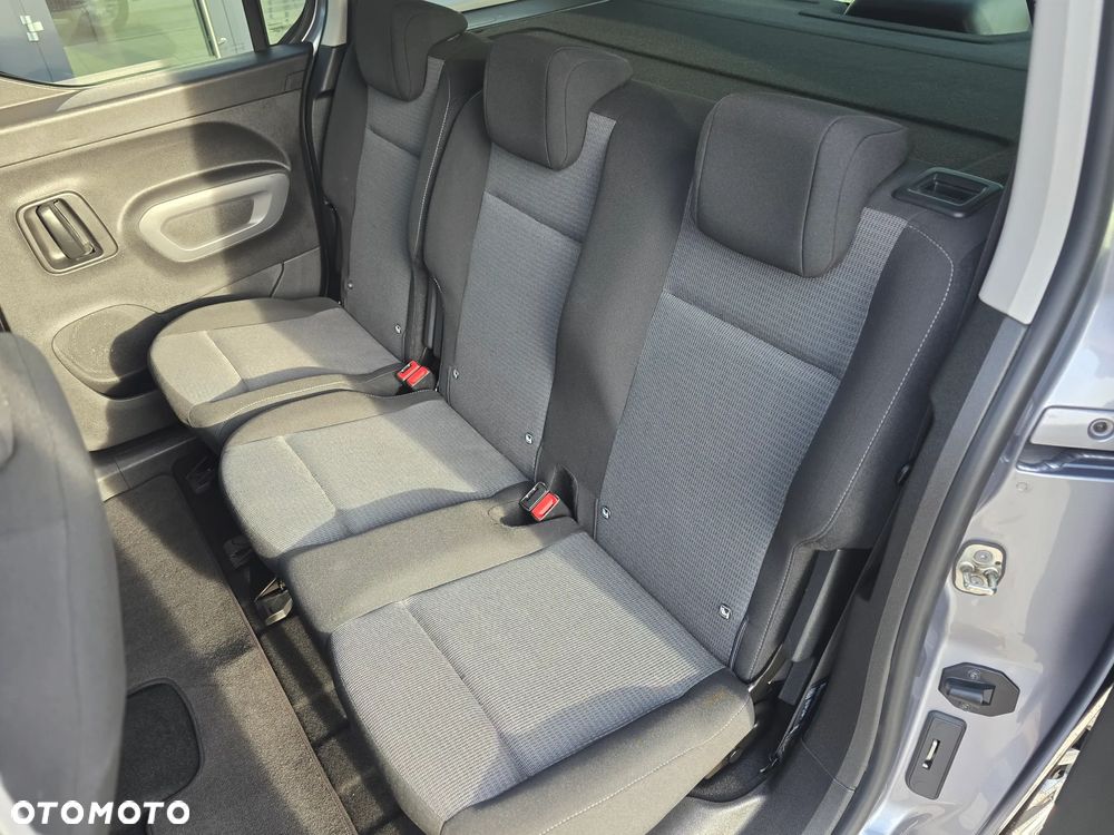 Toyota Proace City Verso Long 1.5 D-4D Family - 37