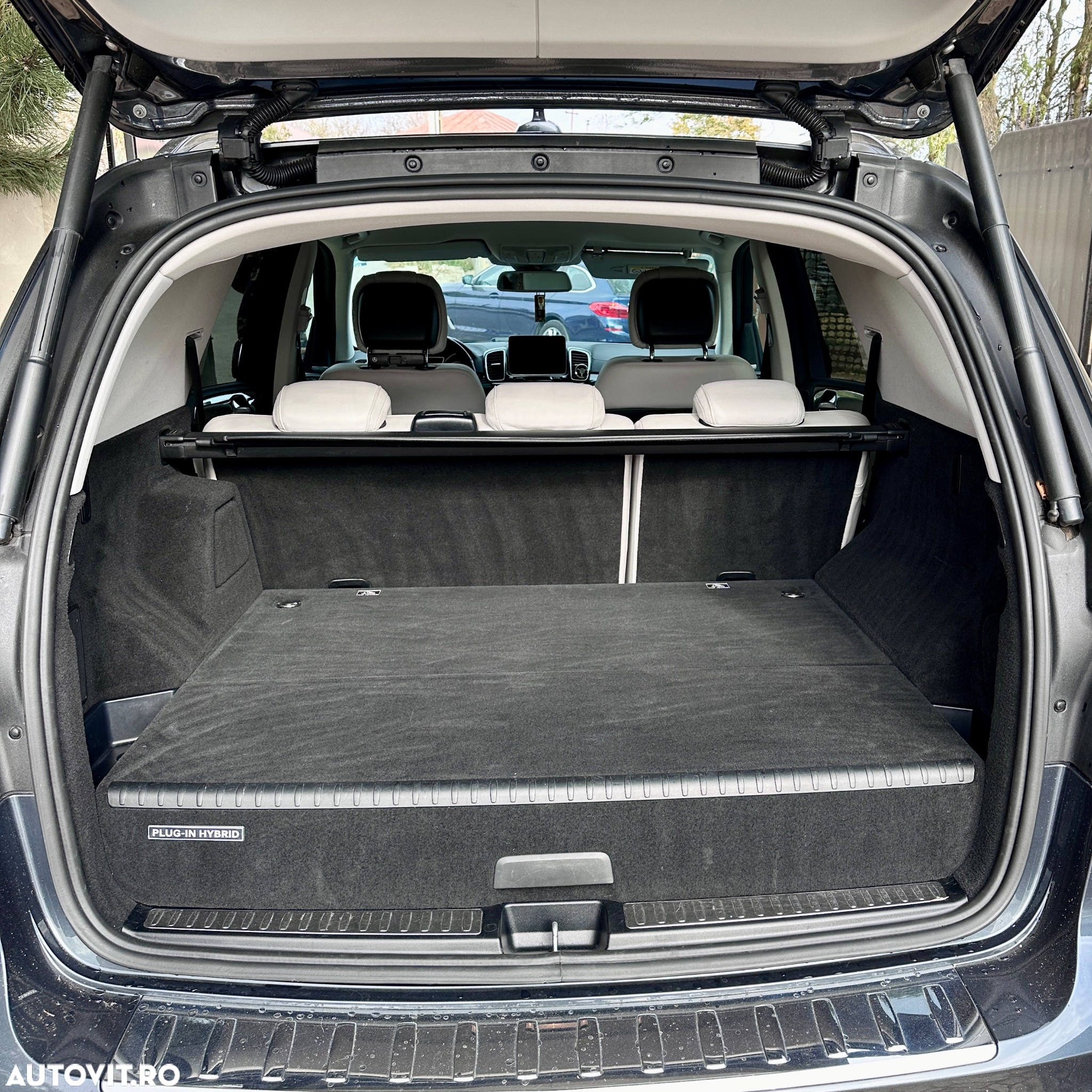 Mercedes-Benz GLE 500 e 4MATIC - 12