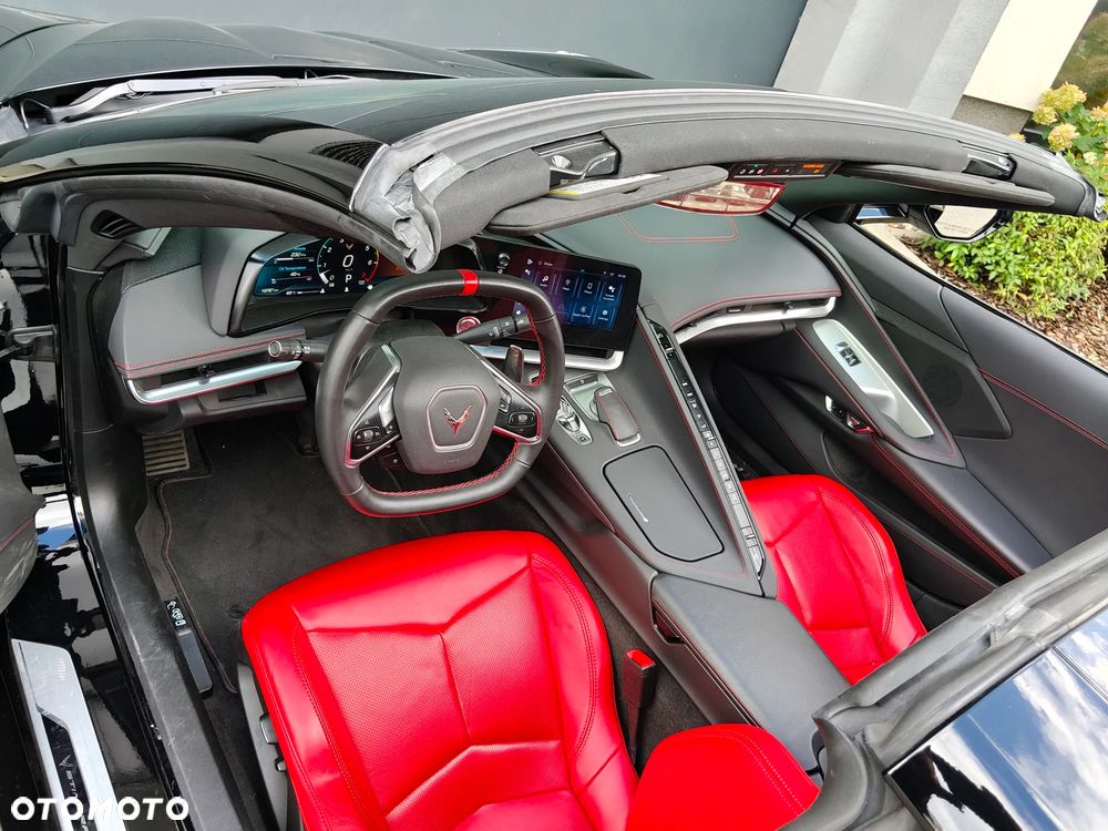 Chevrolet Corvette - 10