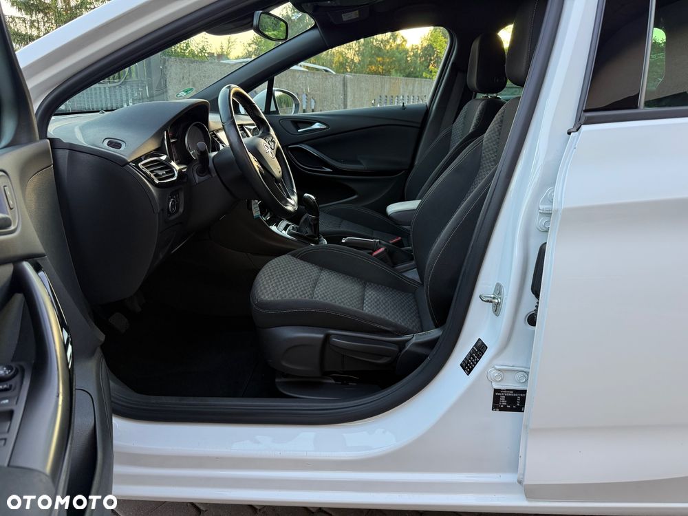 Opel Astra 1.4 Turbo Innovation - 10