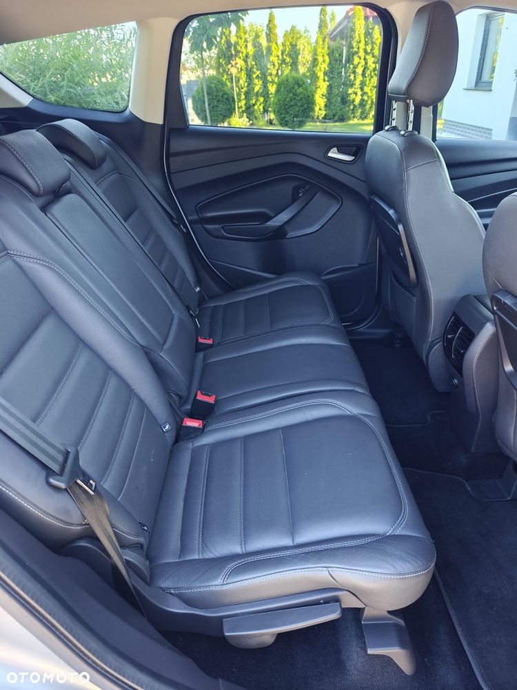 Ford Kuga - 7
