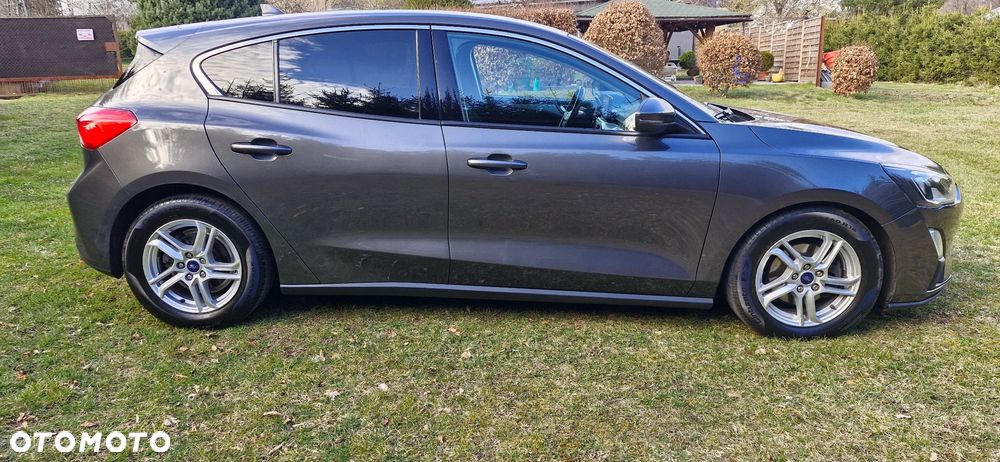 Ford Focus 1.5 EcoBlue Start-Stopp-System COOL&CONNECT - 17