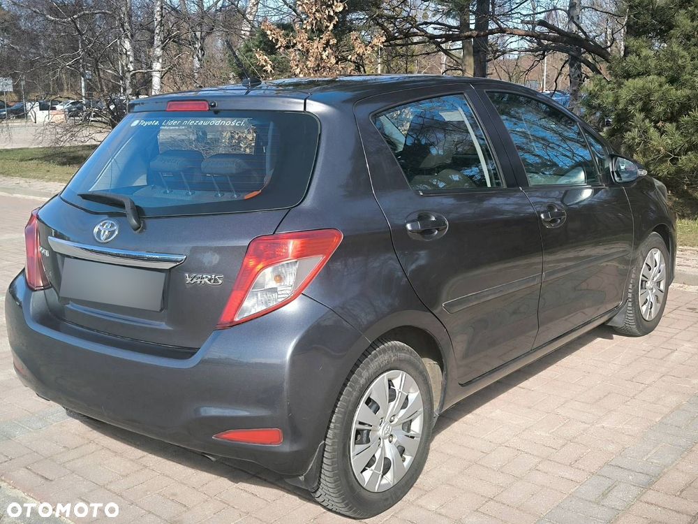 Toyota Yaris 1.33 Sol - 4