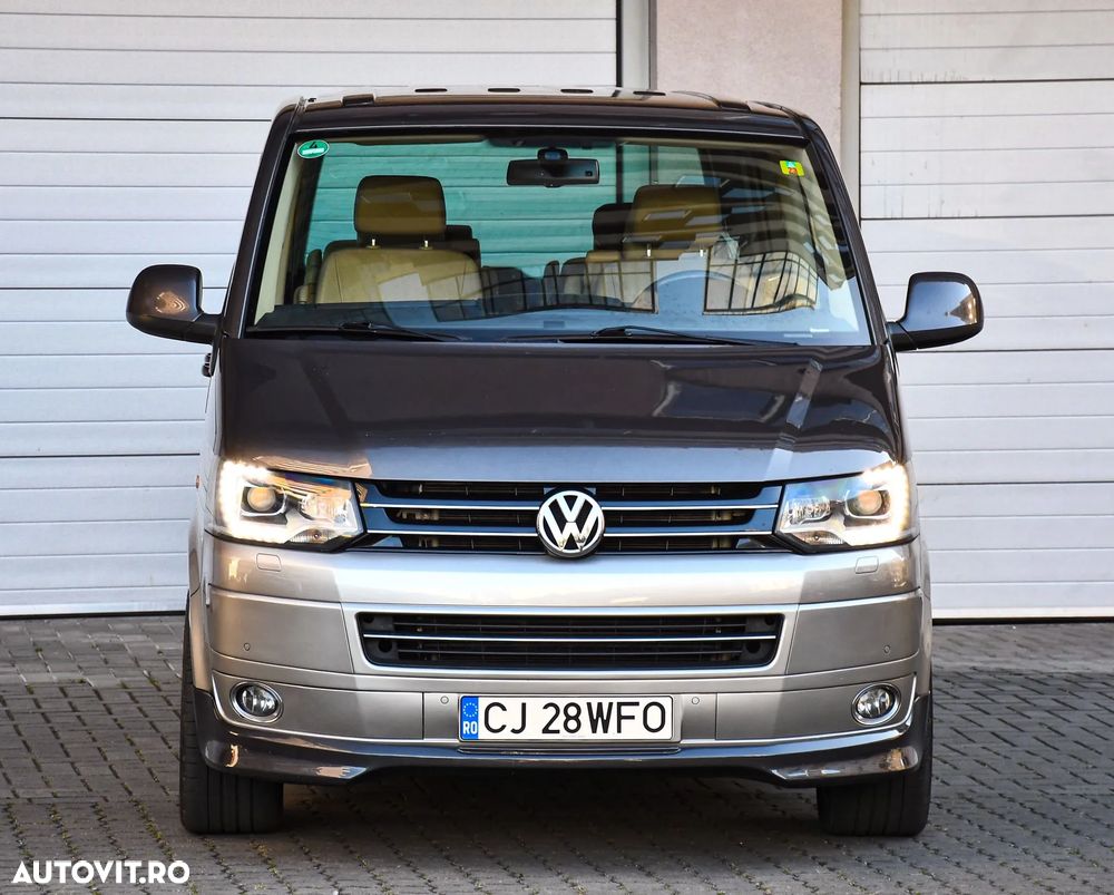 Volkswagen Multivan - 2