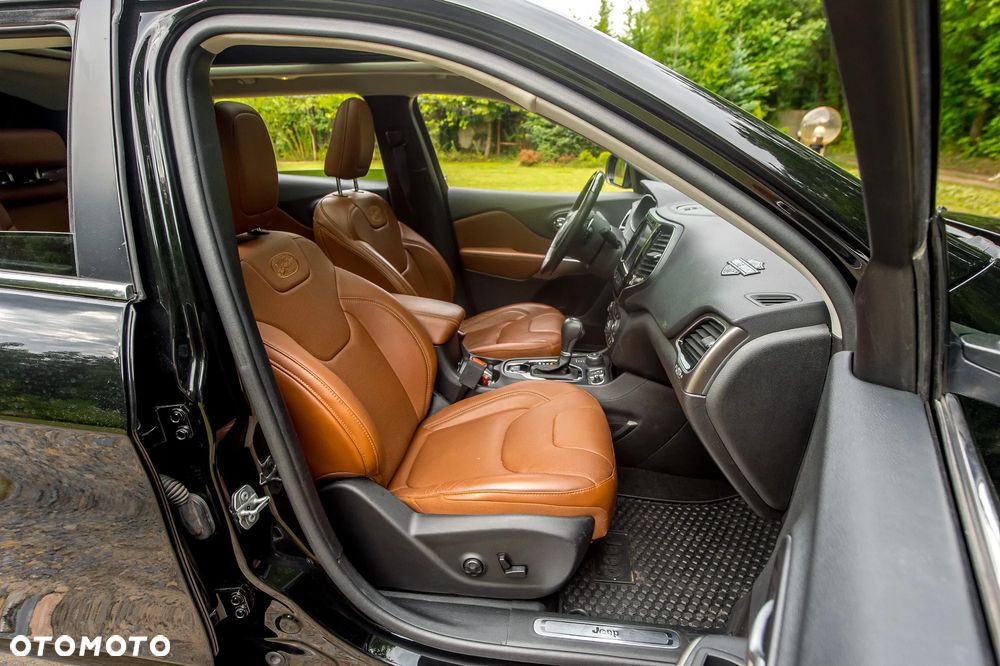 Jeep Cherokee 2.0 GME Active Drive I Overland - 28