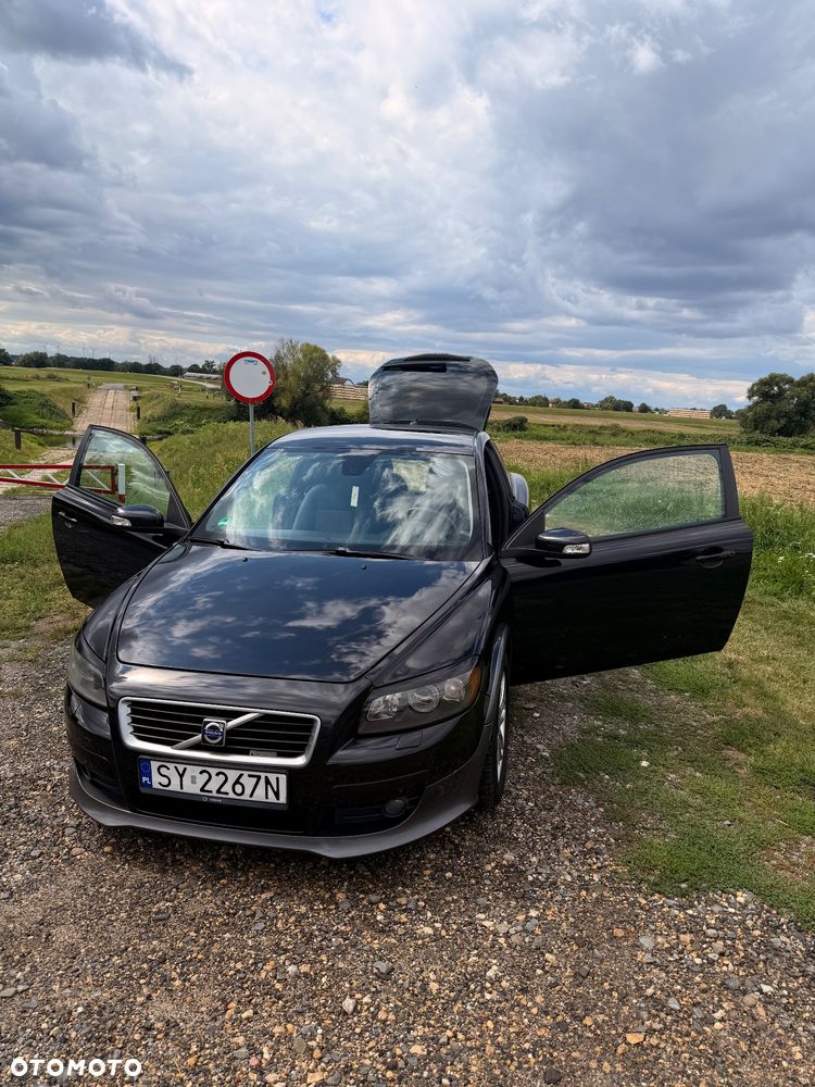 Volvo C30 2.0D - 11