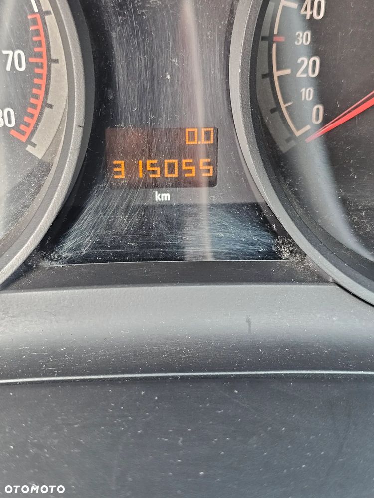Opel Astra - 8