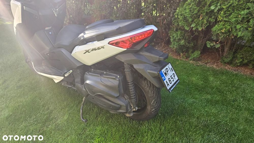 Yamaha X-max - 5