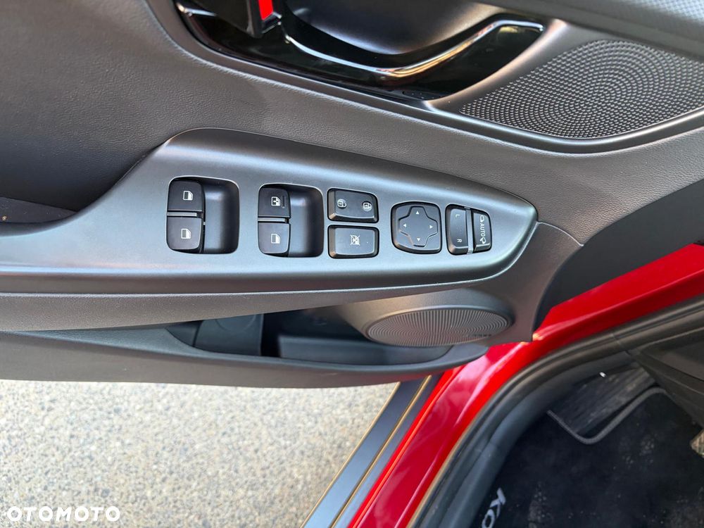 Hyundai Kona - 18