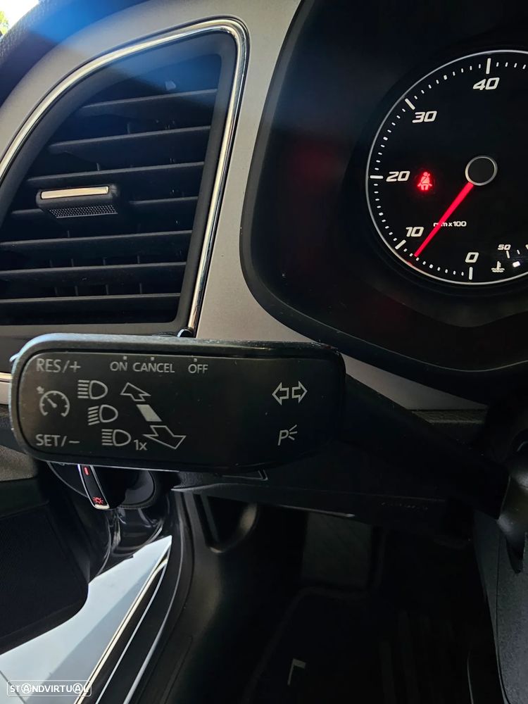 SEAT Leon 1.6 TDI DPF - 23