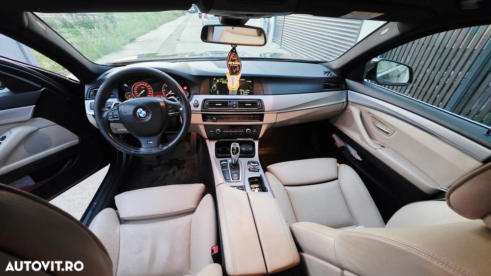 BMW Seria 5 525d Aut. Luxury Line - 16