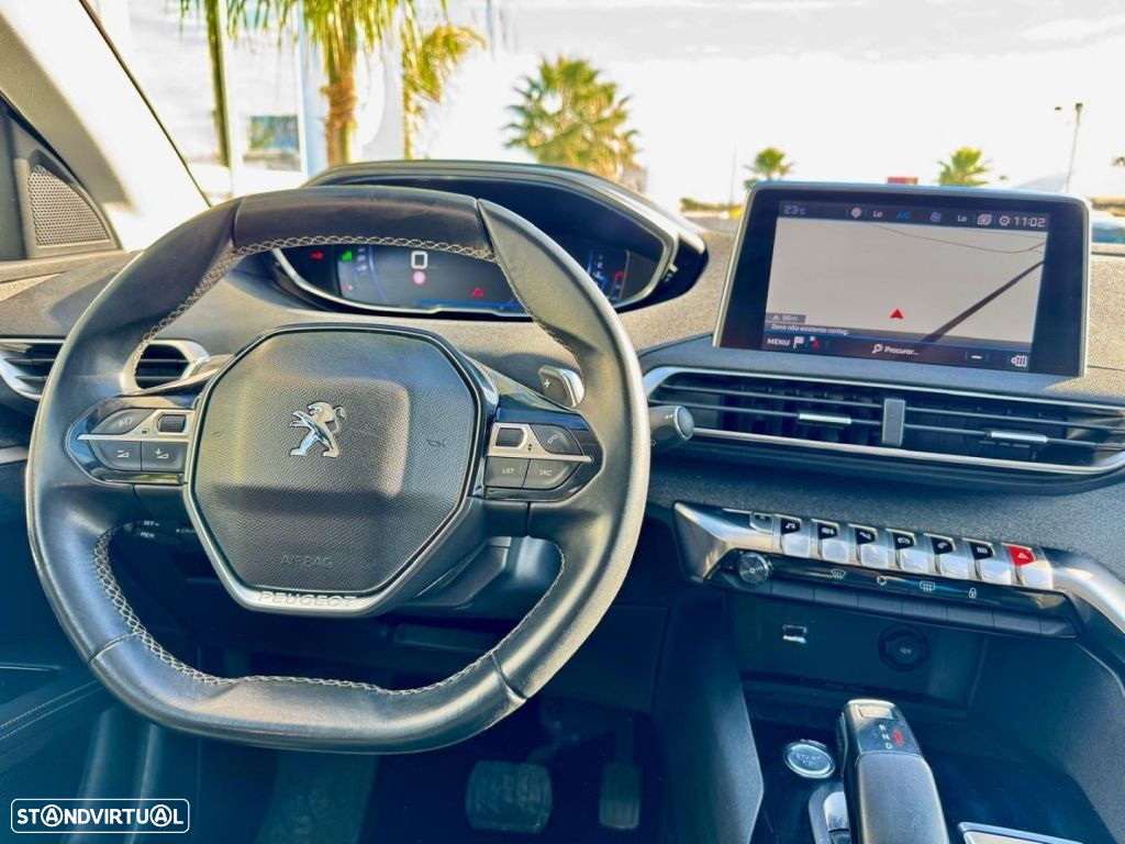 Peugeot 3008 1.2 PureTech Allure EAT6 - 10