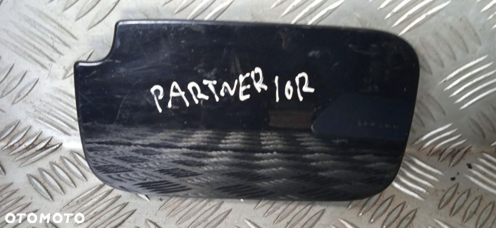 Klapka Wlewu Paliwa Partner - 1