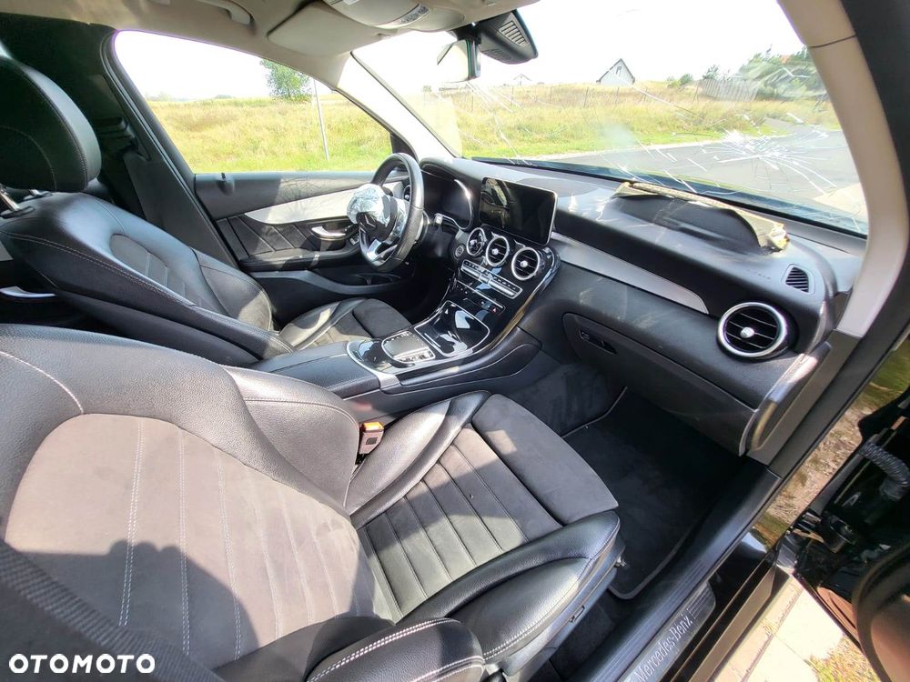 Mercedes-Benz GLC 220 d 4Matic 9G-TRONIC - 9