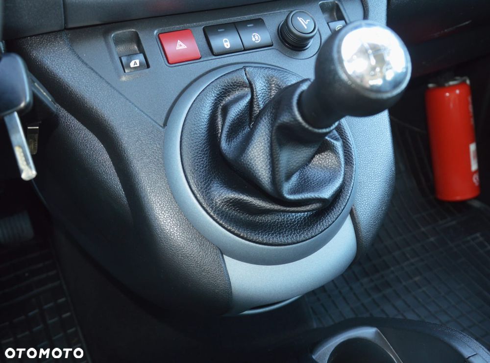 Peugeot Partner 1.6 HDi Active - 19