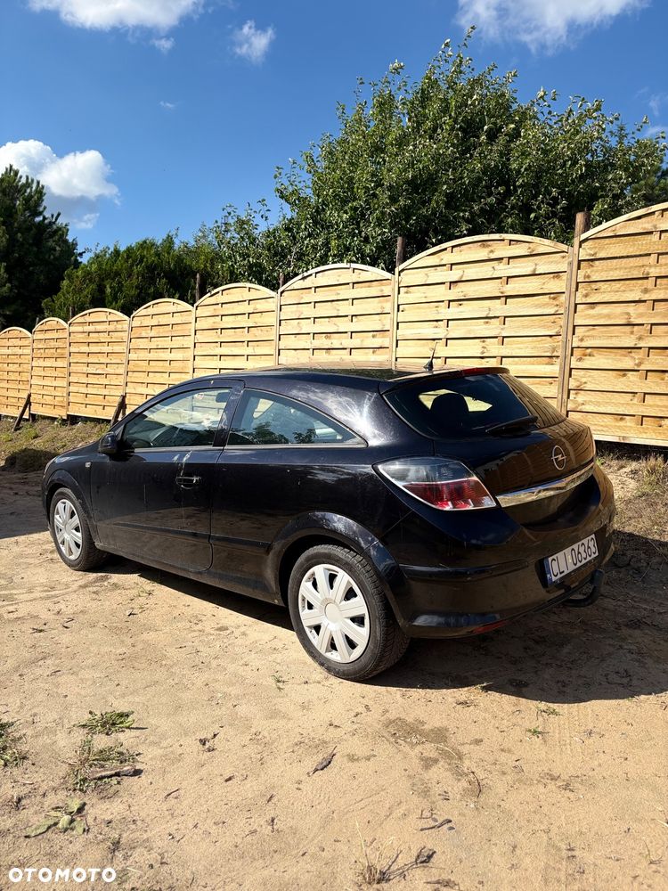 Opel Astra 1.8 Sport - 1
