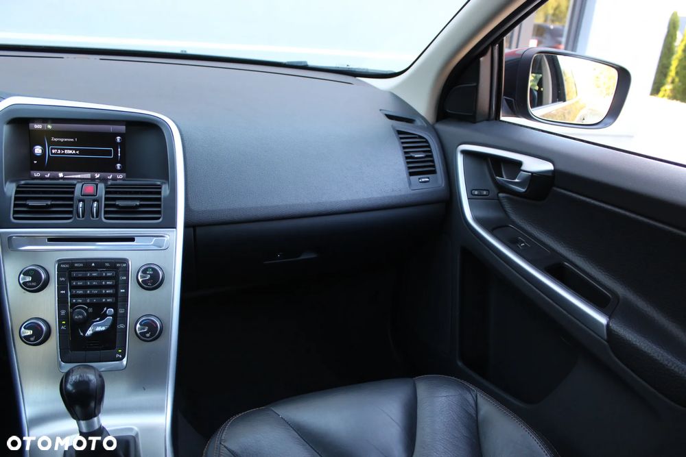 Volvo XC 60 D4 Edition Pro - 21