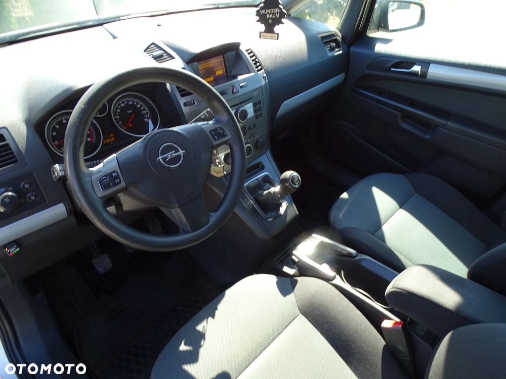 Opel Zafira 2.2 Enjoy - 3