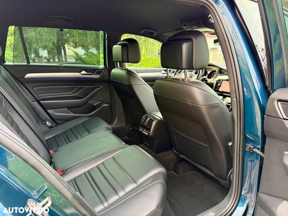 Volkswagen Passat 2.0 TDI SCR DSG Business - 22