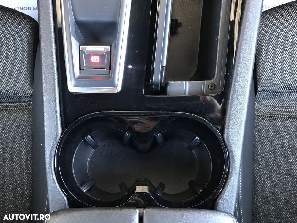 Peugeot 508 1.5 BlueHDI S&S EAT8 Allure Pack - 35