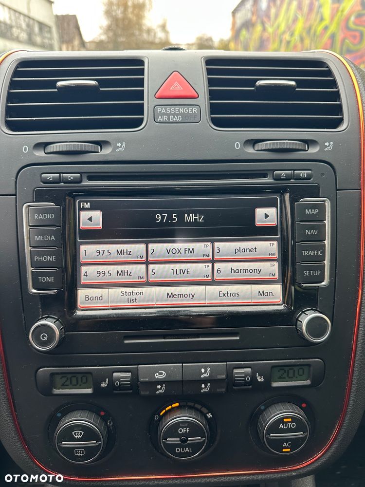 Volkswagen Golf 1.4 TSI United - 15