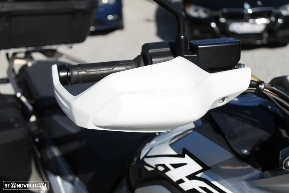 Honda Africa Twin Aventure - 19