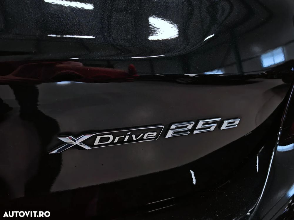 BMW X1 xDrive25e xLine - 33