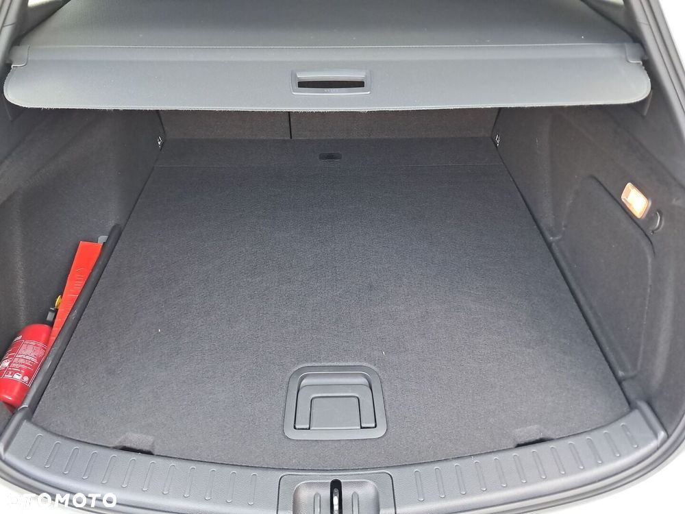 Toyota Corolla 2.0 Hybrid Comfort - 15