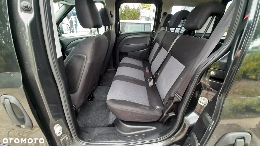 Fiat Doblo 1.4 16V Active - 6