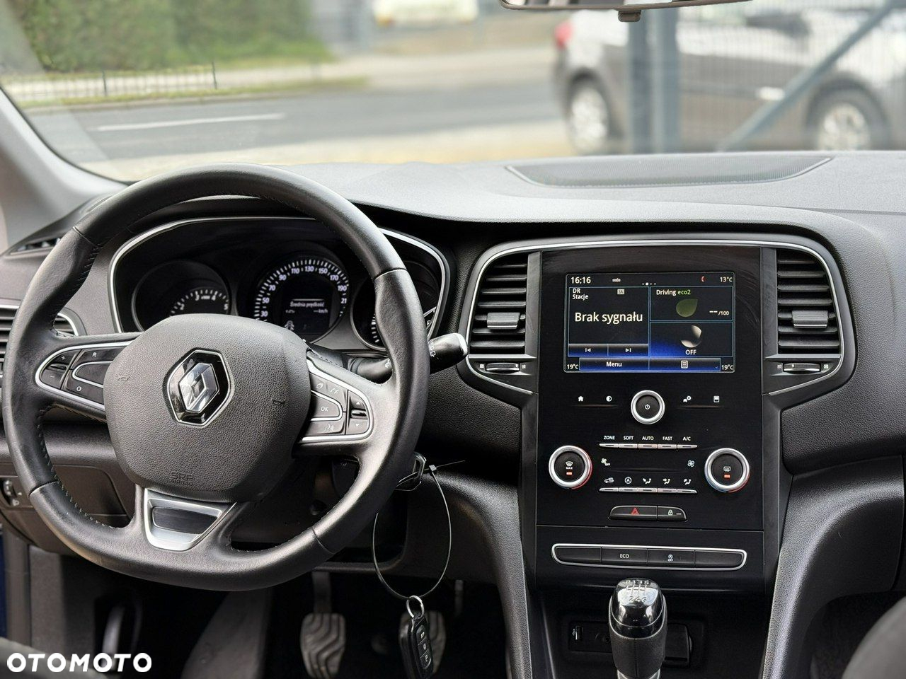 Renault Megane - 25