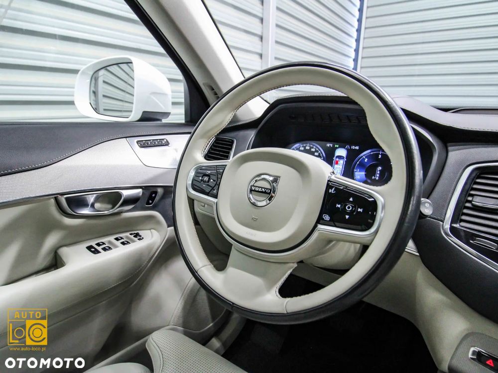 Volvo XC 90 D5 AWD Geartronic Inscription - 31