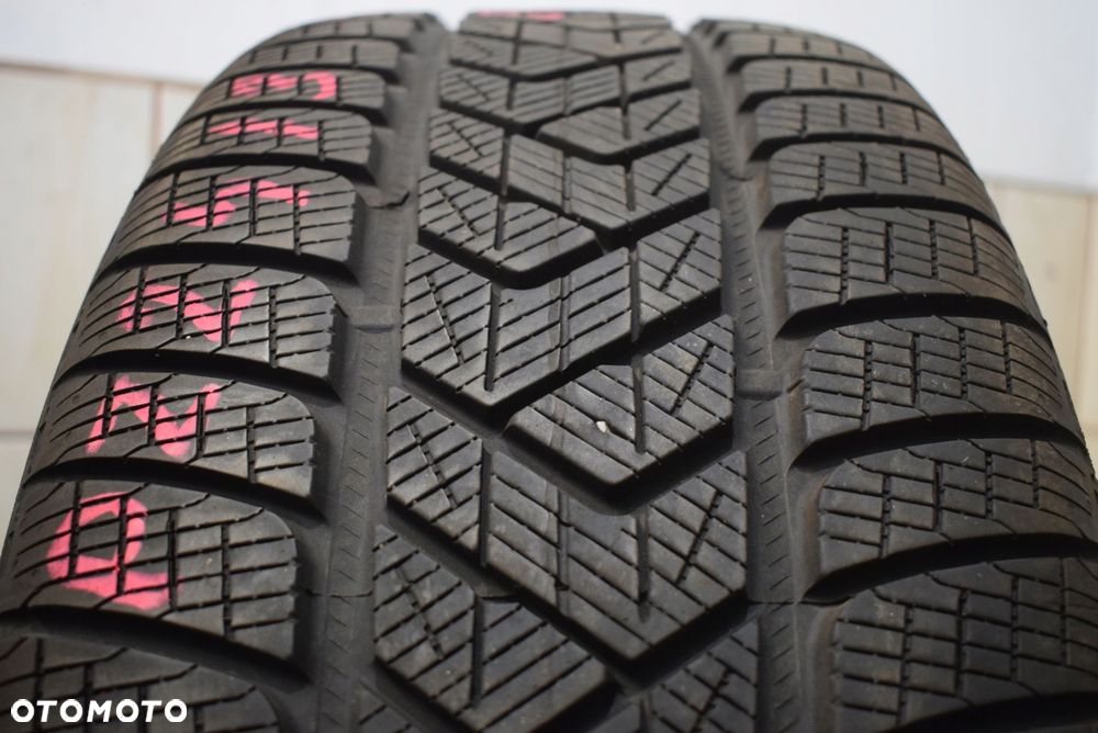 R21 255/40 Pirelli Scorpion Winter Wysyłka gratis! - 1