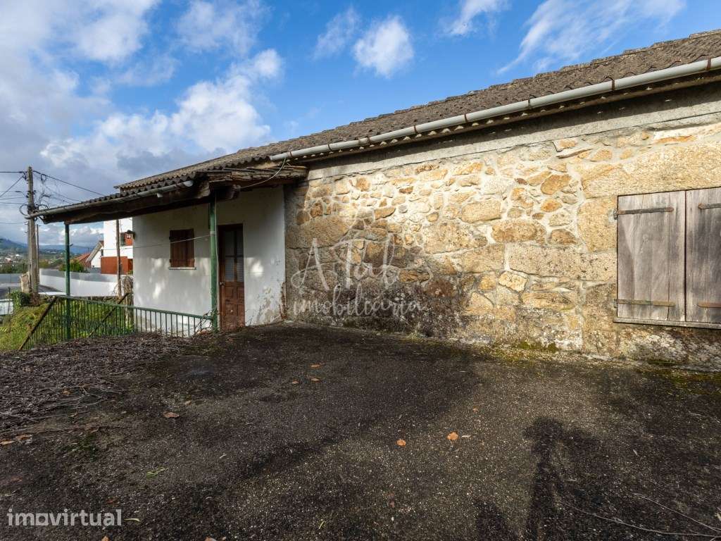 Moradia para Remodelar com 4 Quartos e Lote de 750m² na Correlhã, P... - Grande imagem: 5/16