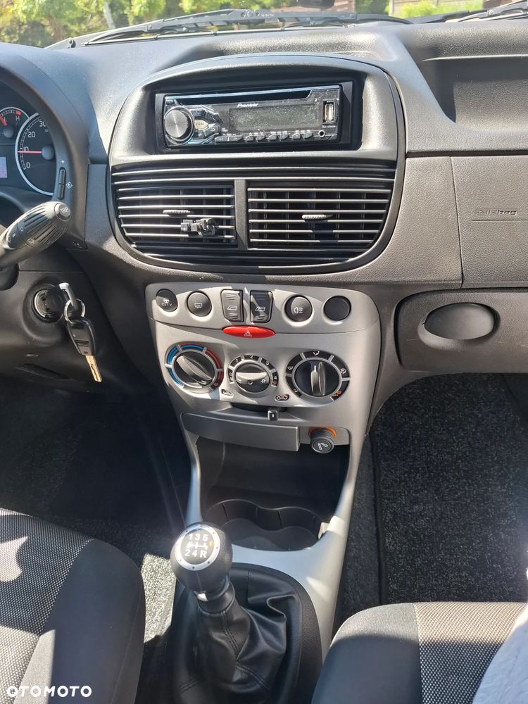 Fiat Punto - 17