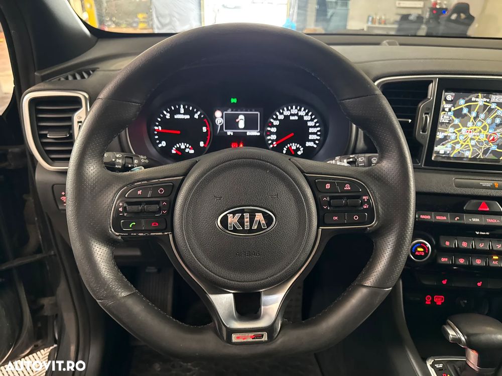 Kia Sportage - 16