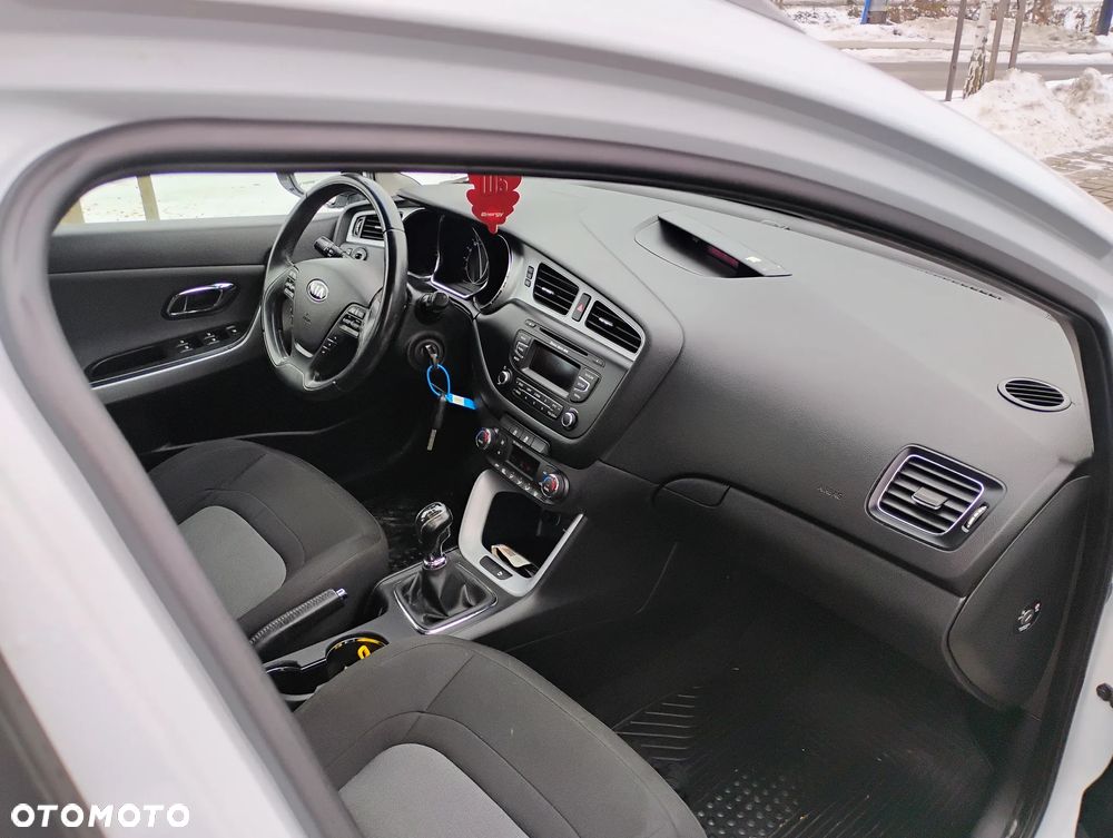 Kia Ceed 1.4 CRDi 90 Spirit - 8