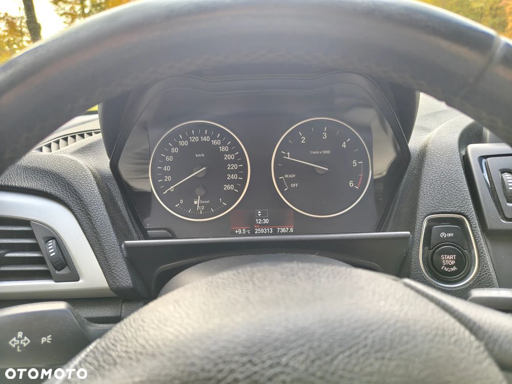 BMW Seria 1 118d - 19